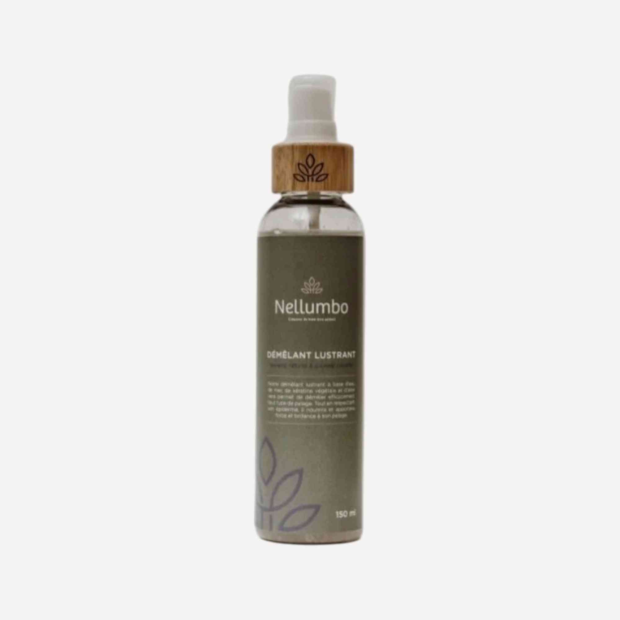 Spray démêlant chien chat Nellumbo 150ml avec formule pH neutre. Idéal pour un démêlage sans résidu, enrichi en Aloe Vera et kératine.