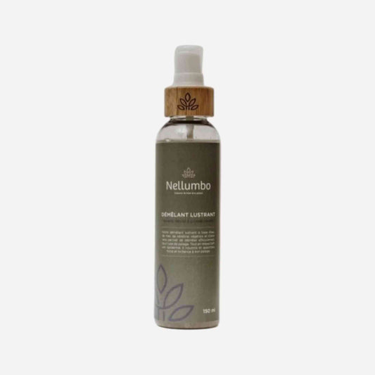 Spray démêlant chien chat Nellumbo 150ml avec formule pH neutre. Idéal pour un démêlage sans résidu, enrichi en Aloe Vera et kératine.
